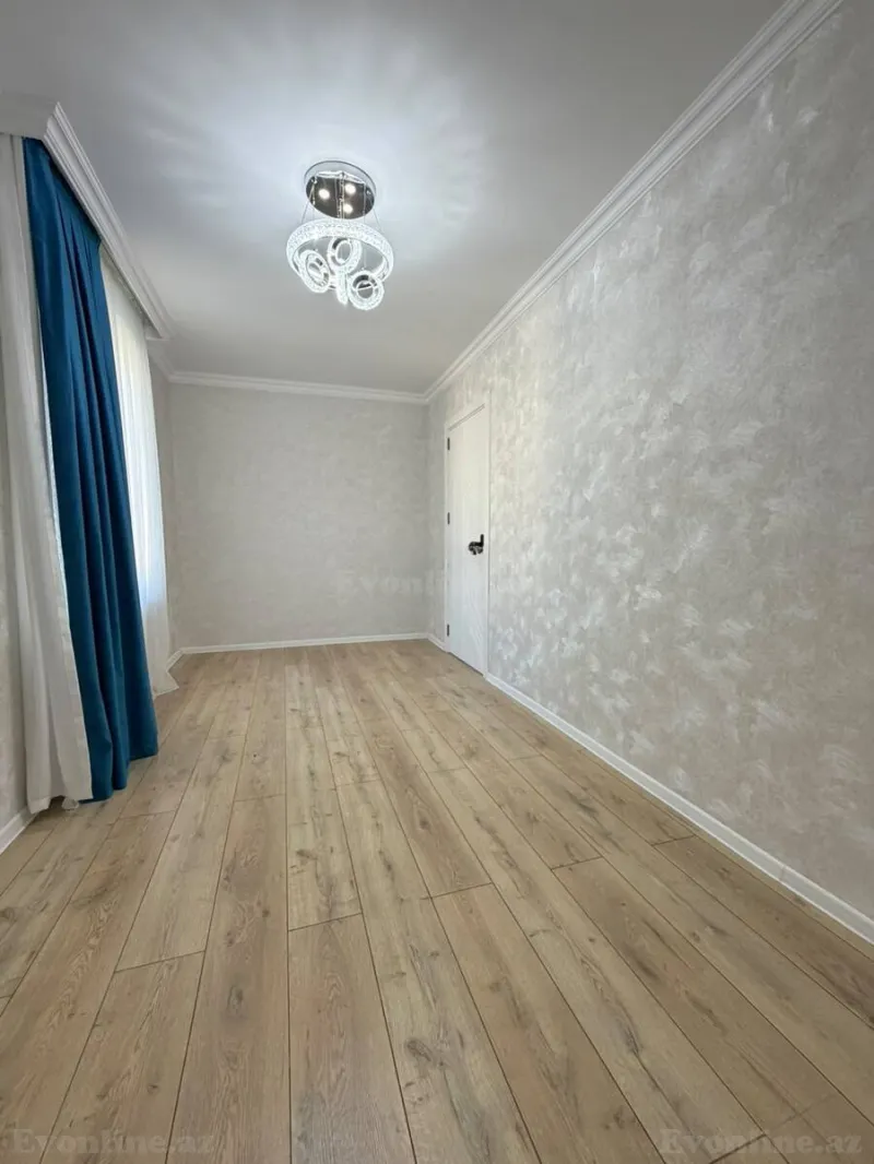 Satılır 2 otaqlı Mənzil Köhnə tikili 55 m² Neftçilər m. - şəkil 3