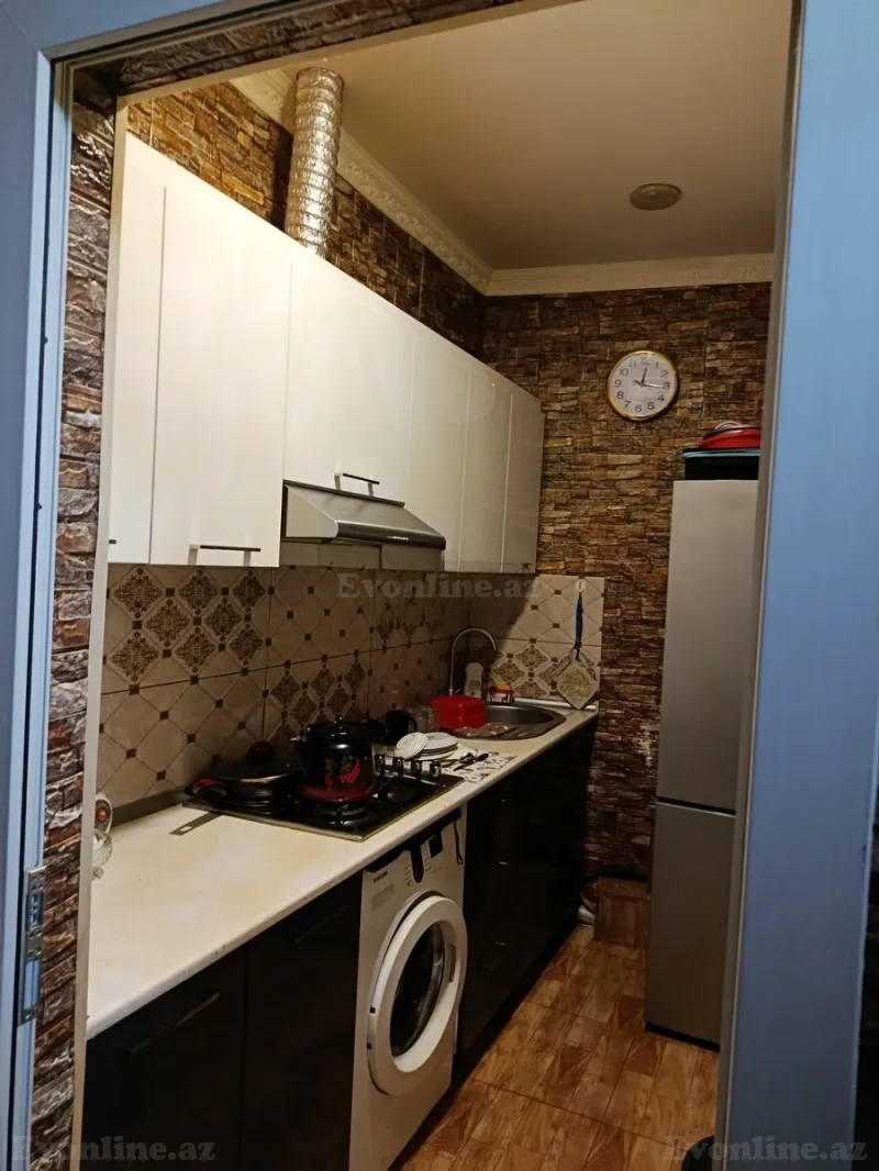 Satılır 2 otaqlı Mənzil Köhnə tikili 53 m² Əmircan - şəkil 6