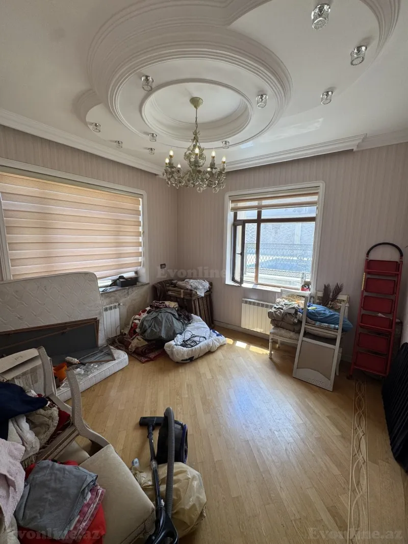 Satılır 7 otaqlı Həyət evi 400 m² Novxanı - şəkil 13