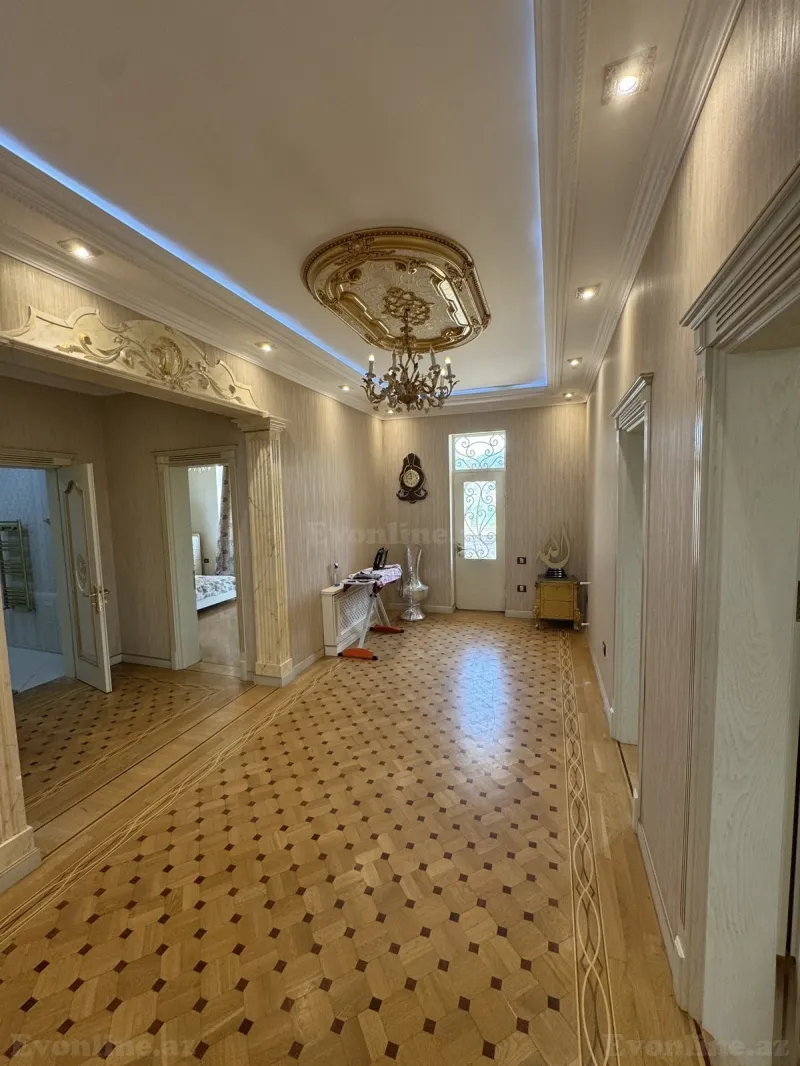 Satılır 7 otaqlı Həyət evi 400 m² Novxanı - şəkil 15