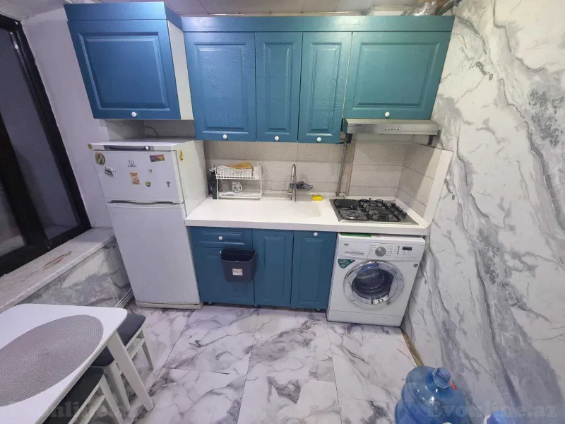 Kirayə verilir 1 otaqlı Mənzil Köhnə tikili 30 m² İnşaatçılar m. - şəkil 8