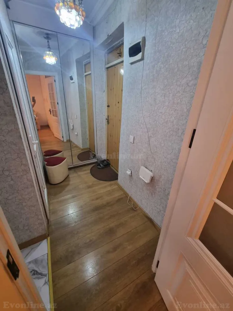 Kirayə verilir 1 otaqlı Mənzil Köhnə tikili 30 m² İnşaatçılar m. - şəkil 10