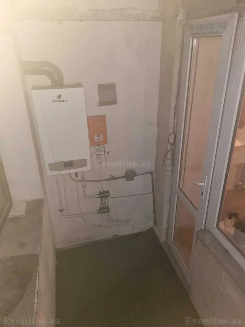 Kirayə verilir 1 otaqlı Mənzil Köhnə tikili 30 m² İnşaatçılar m. - şəkil 13