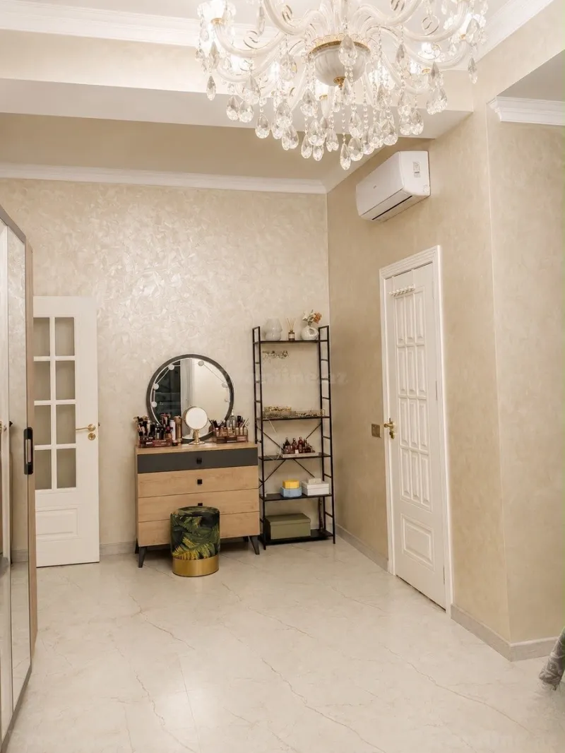 Kirayə verilir 2 otaqlı Mənzil Yeni tikili 100 m² Səbail r. - şəkil 6