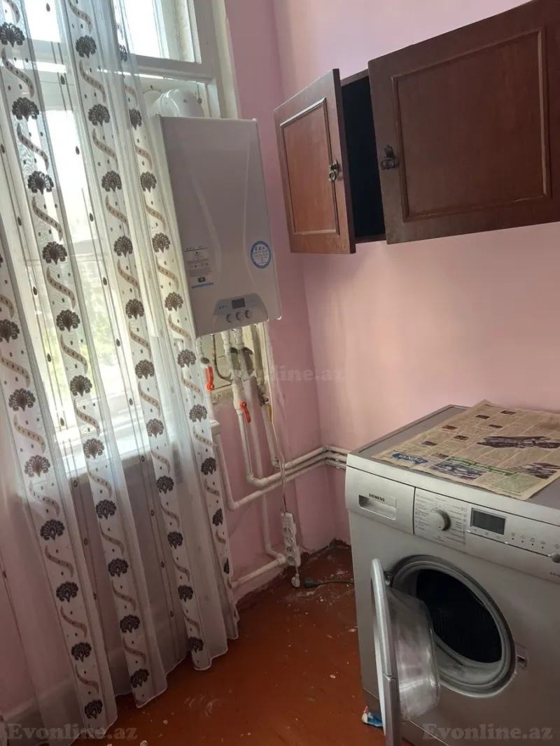 Kirayə verilir 1 otaqlı Mənzil Köhnə tikili 29 m² Elmlər Akademiyası m. - şəkil 4