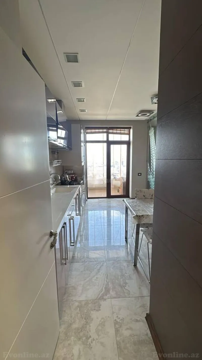 Kirayə verilir 3 otaqlı Mənzil Yeni tikili 140 m² Azadlıq prospekti m. - şəkil 2
