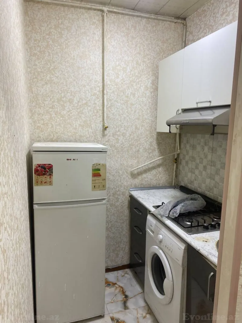 Satılır 1 otaqlı Mənzil Köhnə tikili 30 m² Memar Əcəmi m. - şəkil 2