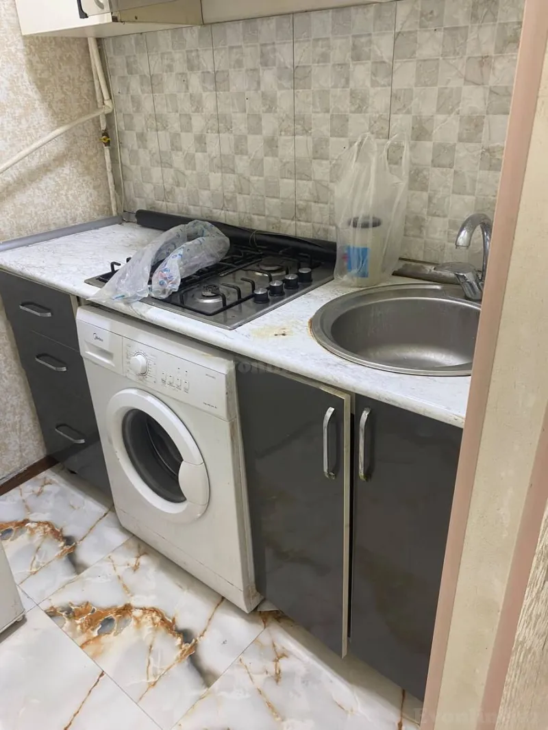 Satılır 1 otaqlı Mənzil Köhnə tikili 30 m² Memar Əcəmi m. - şəkil 10