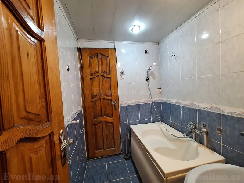 Satılır 2 otaqlı Mənzil Köhnə tikili 55 m² Memar Əcəmi m. - şəkil 5