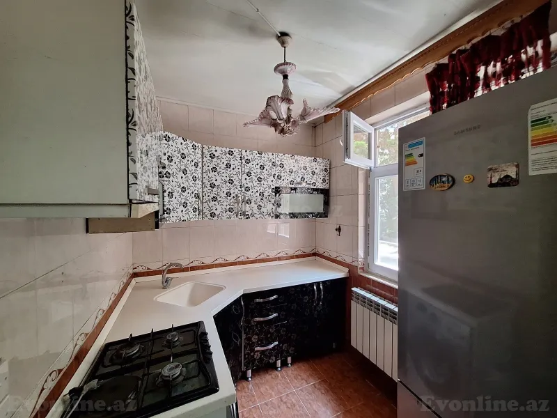 Satılır 2 otaqlı Mənzil Köhnə tikili 55 m² Memar Əcəmi m. - şəkil 6