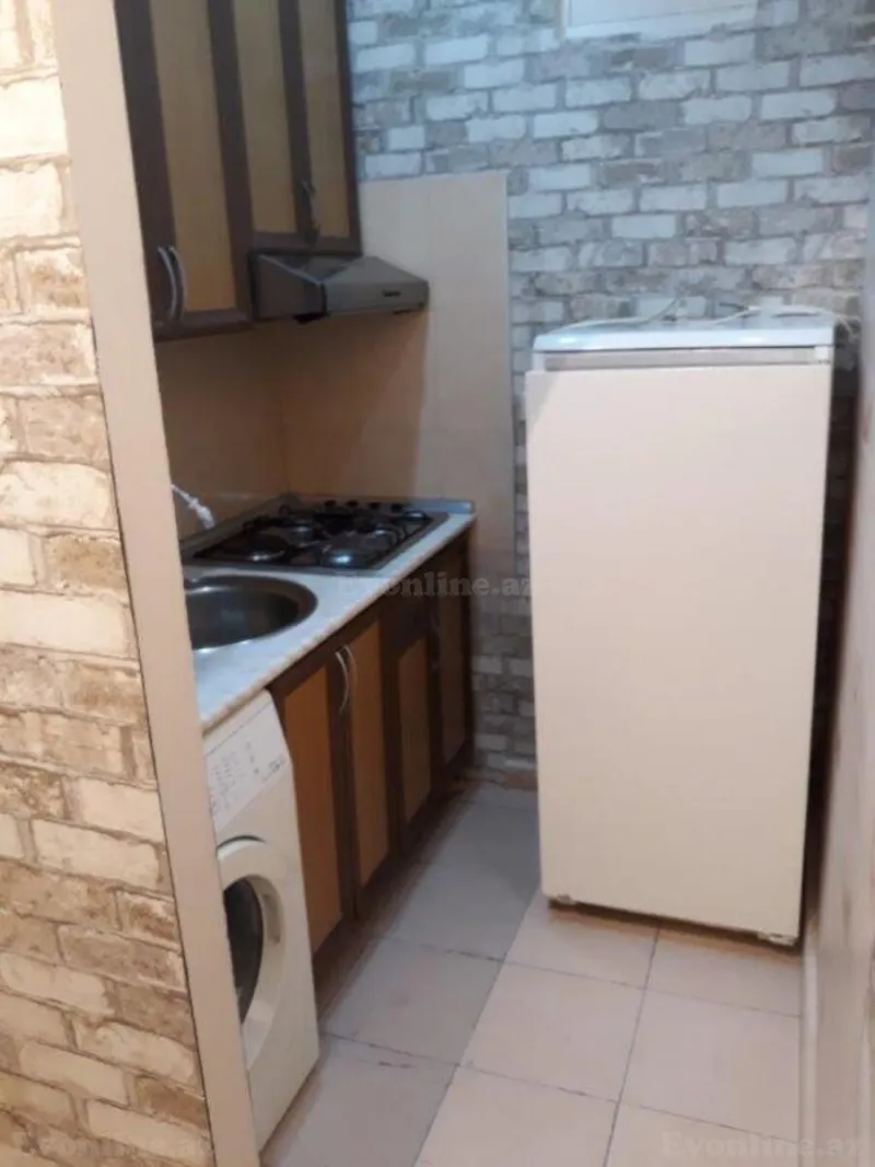 Kirayə verilir 2 otaqlı Mənzil Köhnə tikili 40 m² Memar Əcəmi m. - şəkil 5