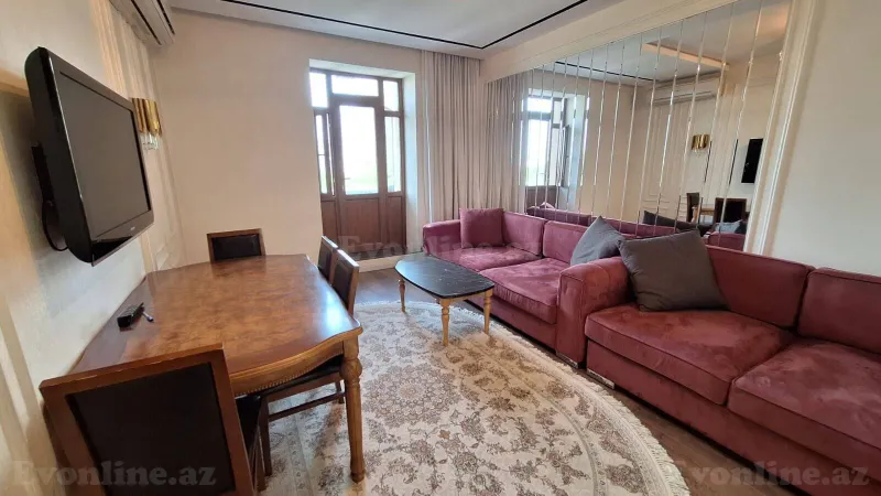 Kirayə verilir 3 otaqlı Mənzil Köhnə tikili 85 m² Nəsimi r. - şəkil 4