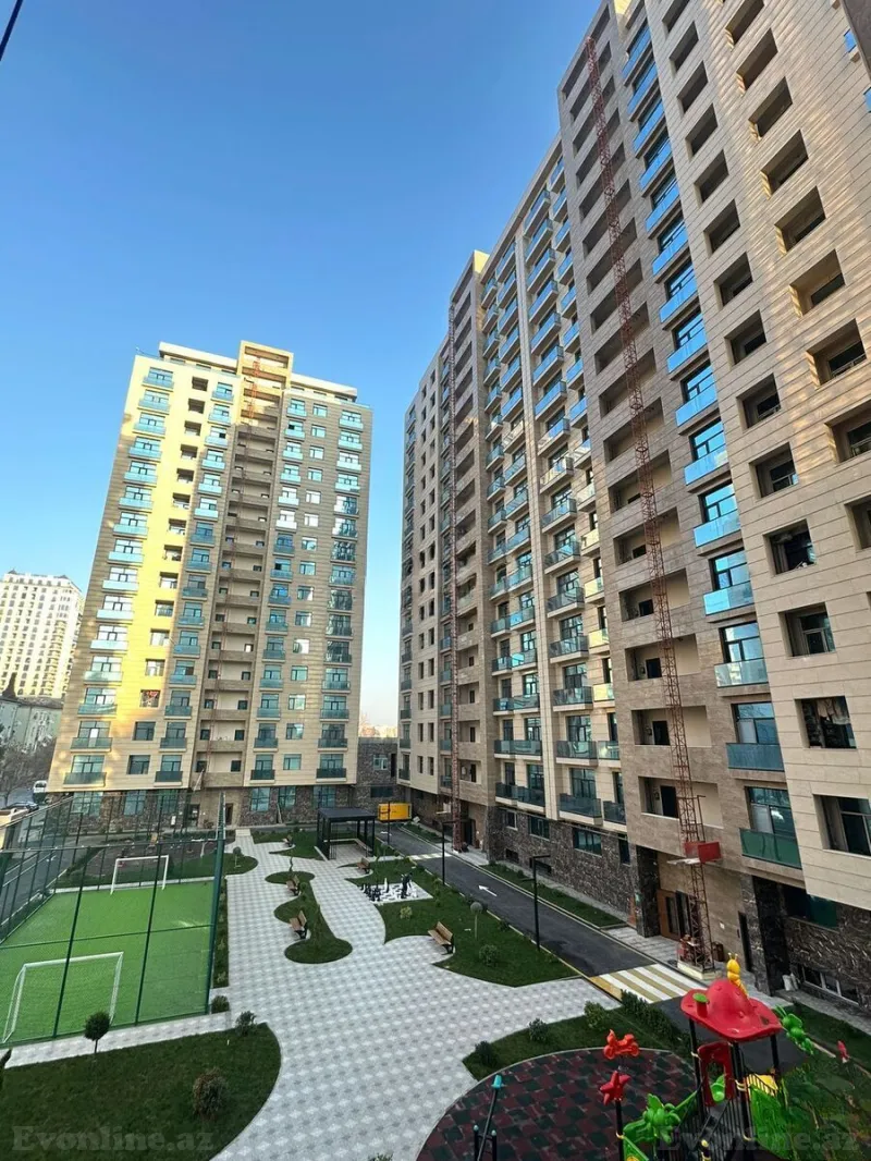 Satılır 3 otaqlı Mənzil Yeni tikili 120 m² 28 May m. - şəkil 2