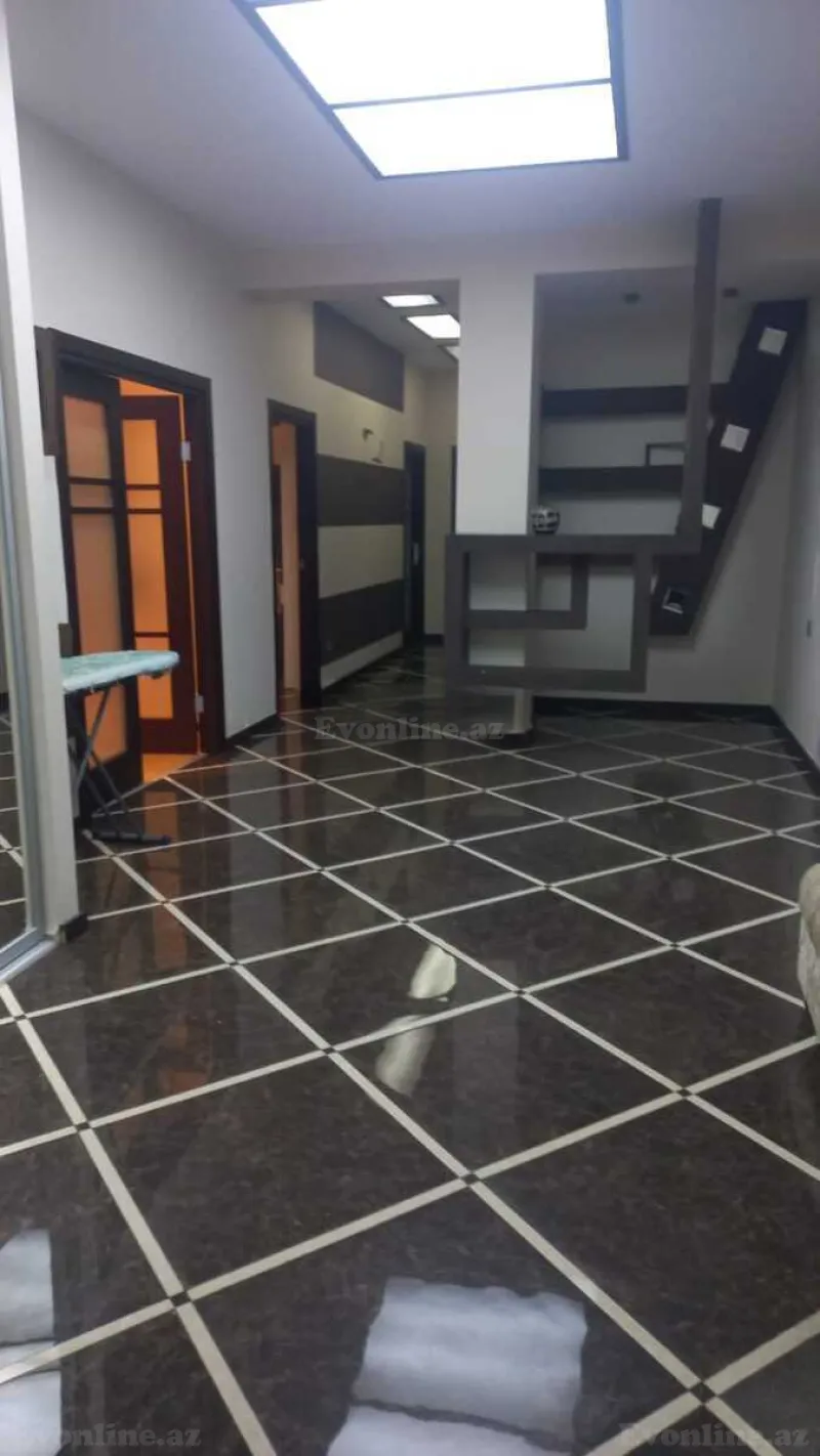 Satılır 3 otaqlı Mənzil Yeni tikili 136 m² 8 Noyabr m. - şəkil 12
