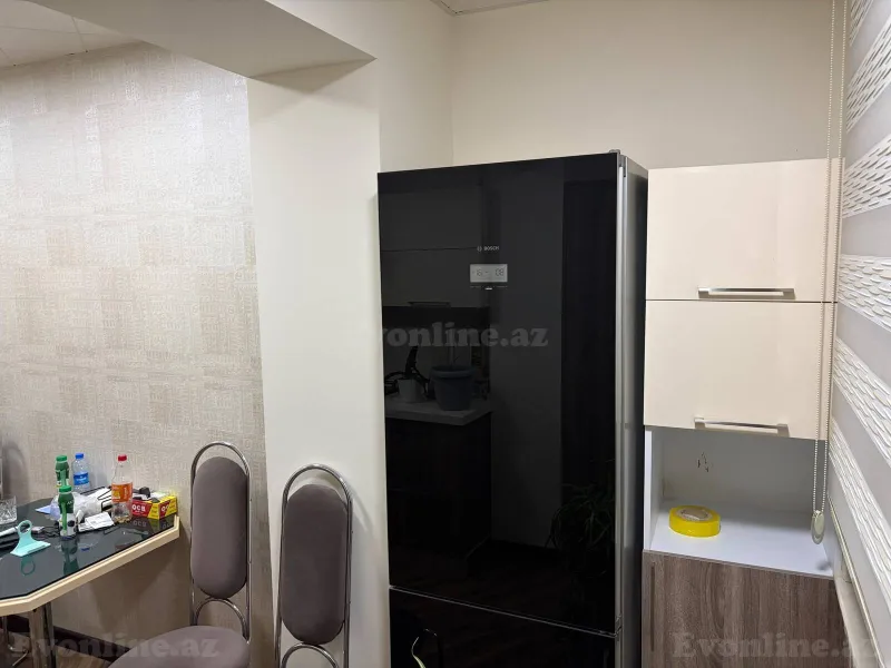 Satılır 4 otaqlı Mənzil Köhnə tikili 125 m² Qara Qarayev m. - şəkil 17