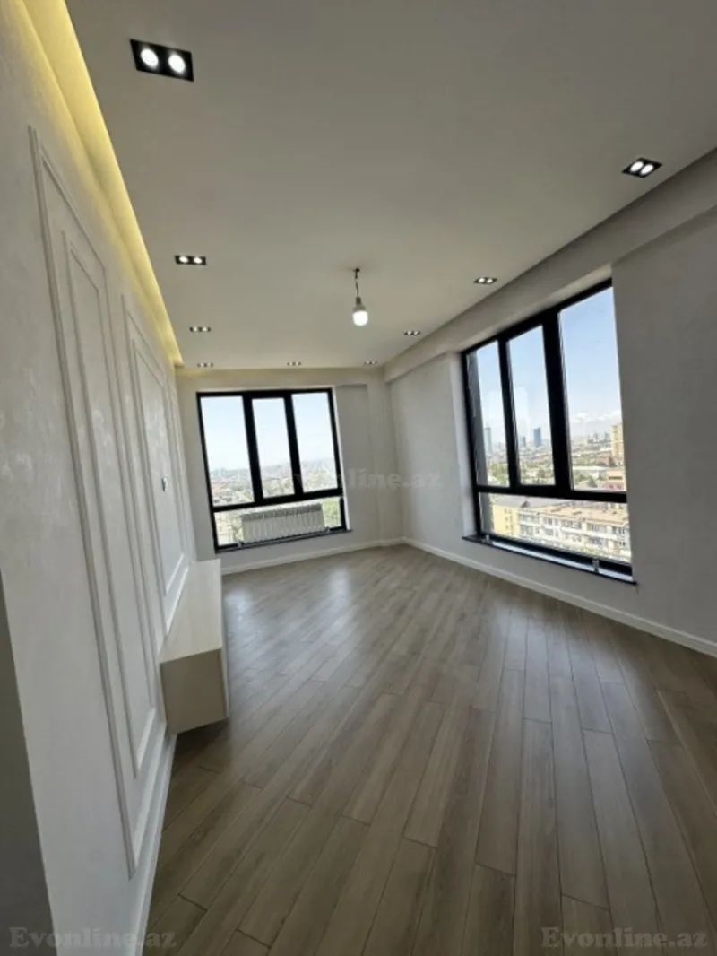 Satılır 3 otaqlı Mənzil Yeni tikili 95 m² Neftçilər m. - şəkil 2