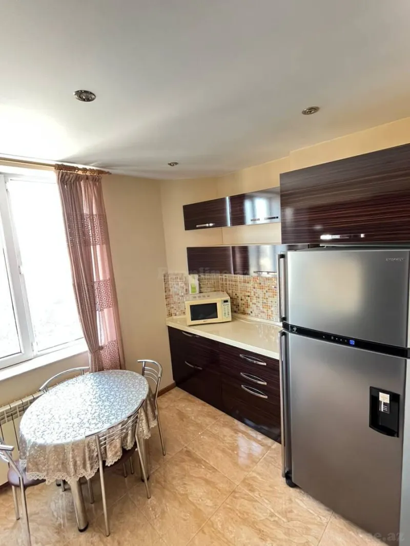 Kirayə verilir 3 otaqlı Mənzil Yeni tikili 78 m² 20 Yanvar m. - şəkil 4