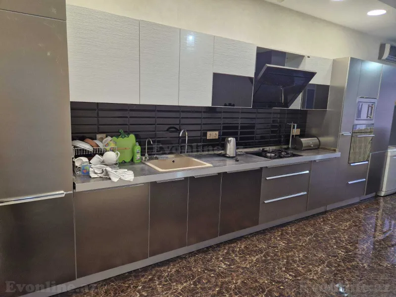 Kirayə verilir 4 otaqlı Mənzil Yeni tikili 180 m² Nəsimi r. - şəkil 8