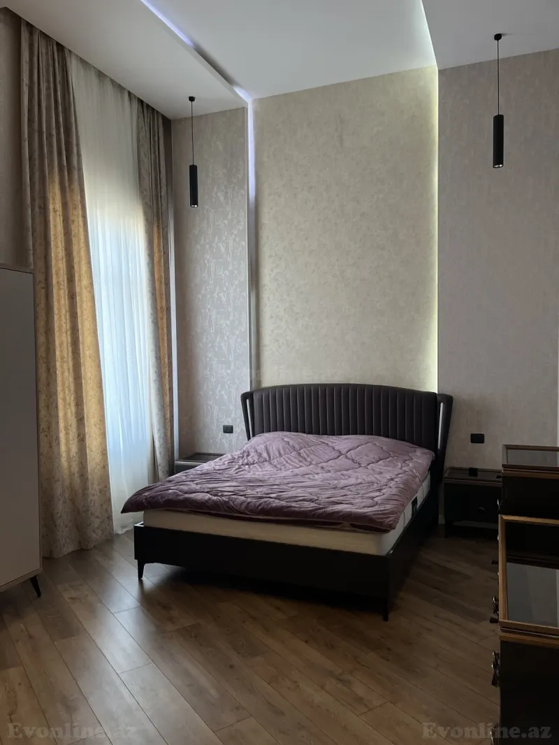 Satılır 5 otaqlı Həyət evi 350 m² Şüvəlan - şəkil 14