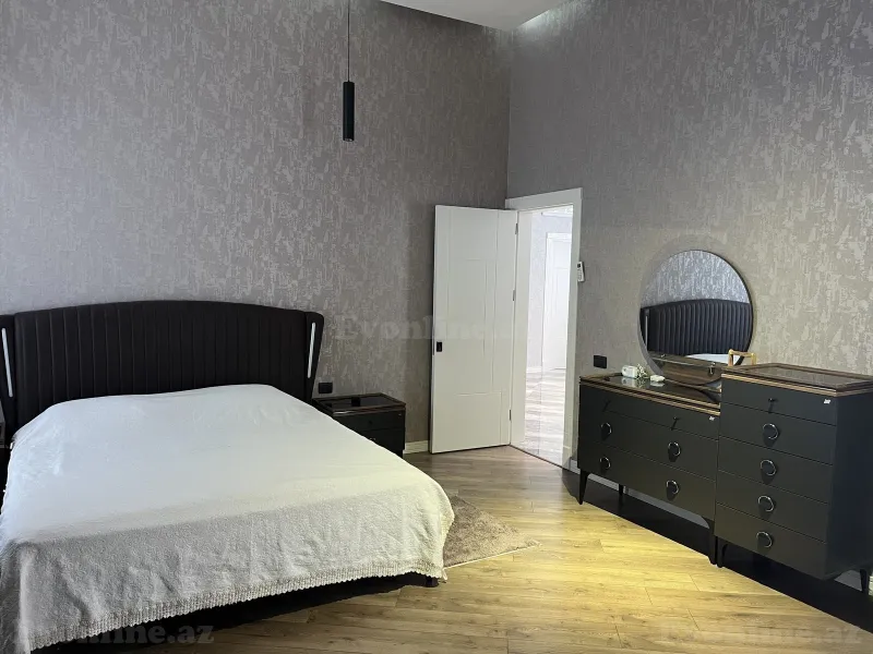Satılır 5 otaqlı Həyət evi 350 m² Şüvəlan - şəkil 21