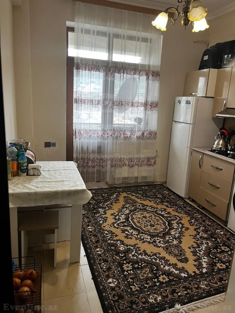 Kirayə verilir 3 otaqlı Mənzil Yeni tikili 90 m² Səbail r. - şəkil 4