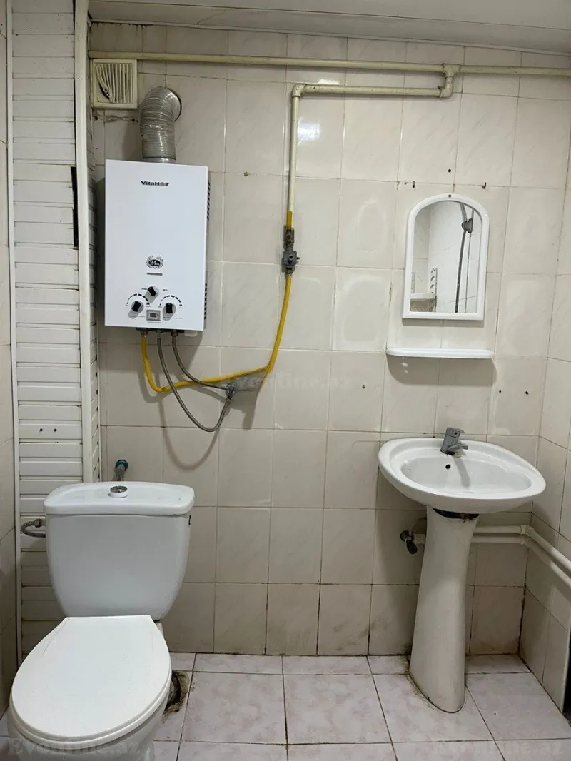 Kirayə verilir 1 otaqlı Mənzil Köhnə tikili 30 m² Elmlər Akademiyası m. - şəkil 11