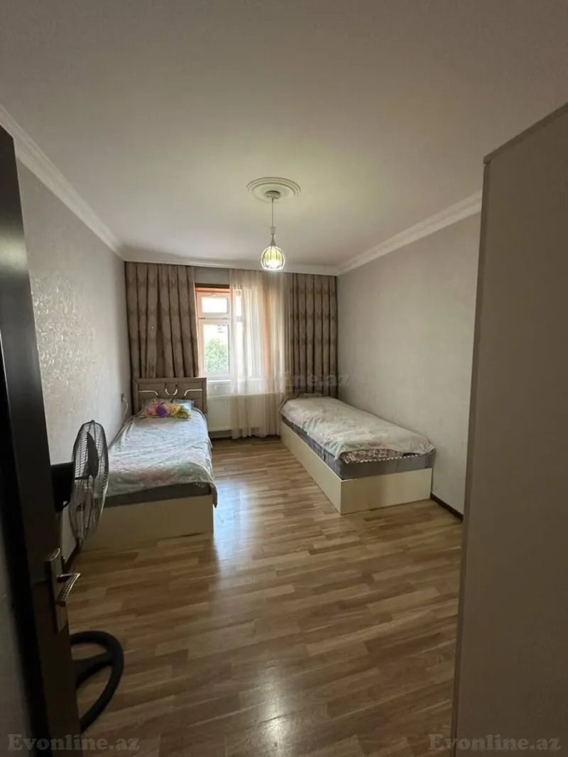 Satılır 5 otaqlı Mənzil Köhnə tikili 95 m² Sumqayıt - şəkil 12