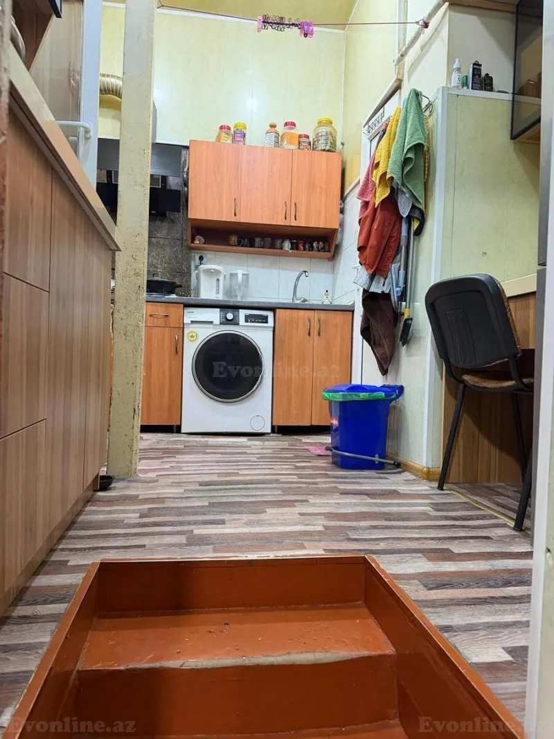 Satılır 2 otaqlı Mənzil Köhnə tikili 45 m² Sahil m. - şəkil 4