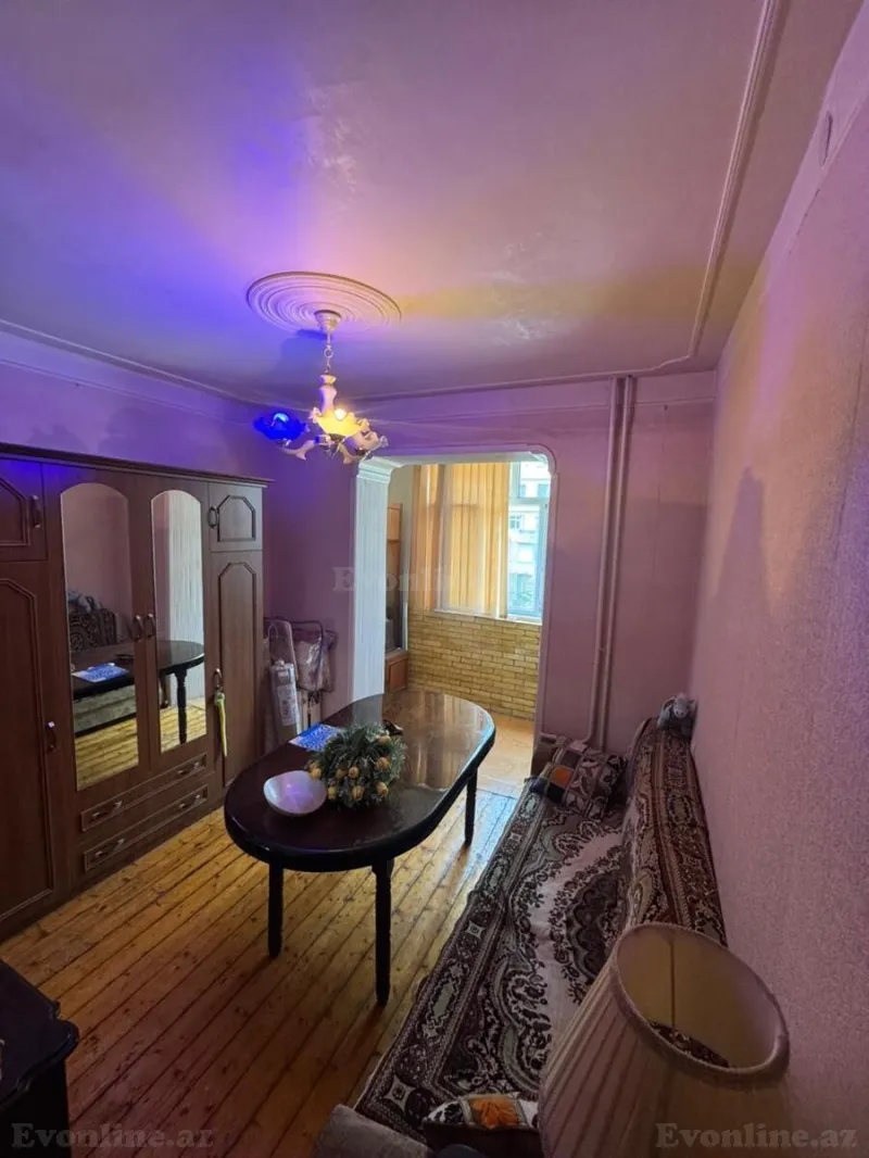 Satılır 5 otaqlı Mənzil Köhnə tikili 120 m² Həzi Aslanov m. - şəkil 2