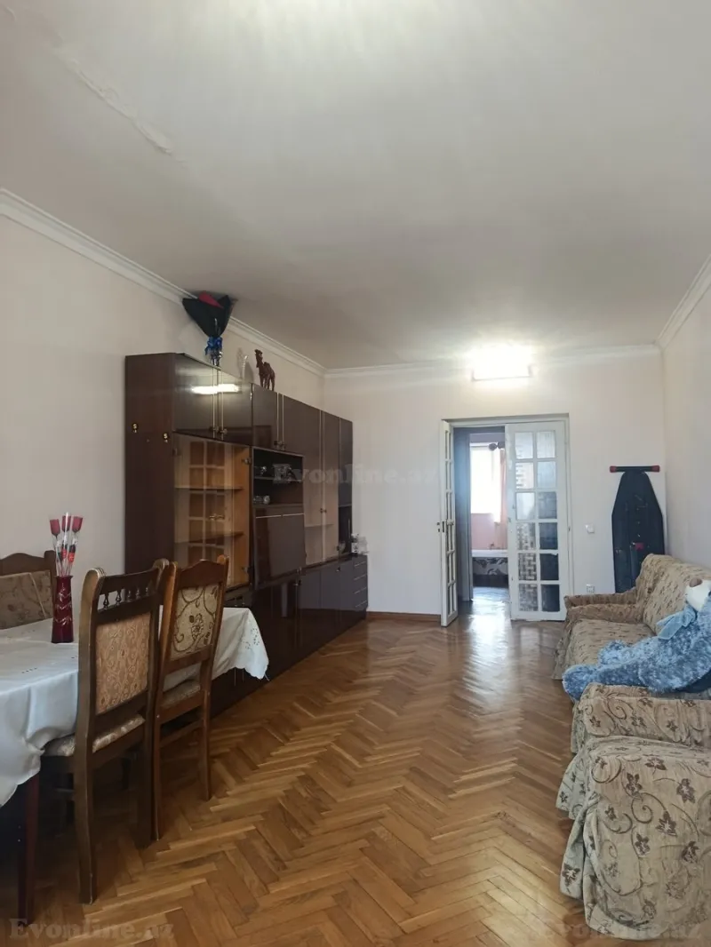 Kirayə verilir 3 otaqlı Mənzil Köhnə tikili 80 m² Elmlər Akademiyası m. - şəkil 3