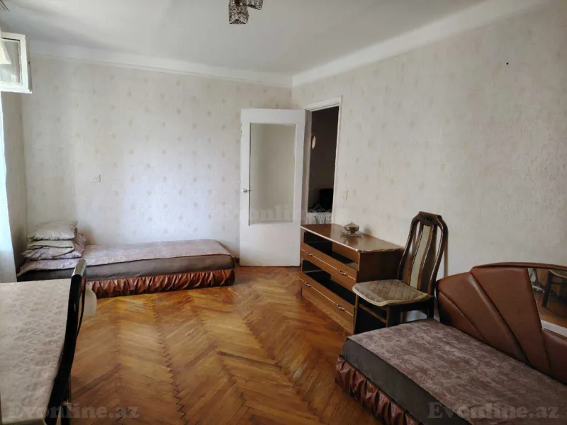Kirayə verilir 1 otaqlı Mənzil Köhnə tikili 35 m² Elmlər Akademiyası m. - şəkil 3