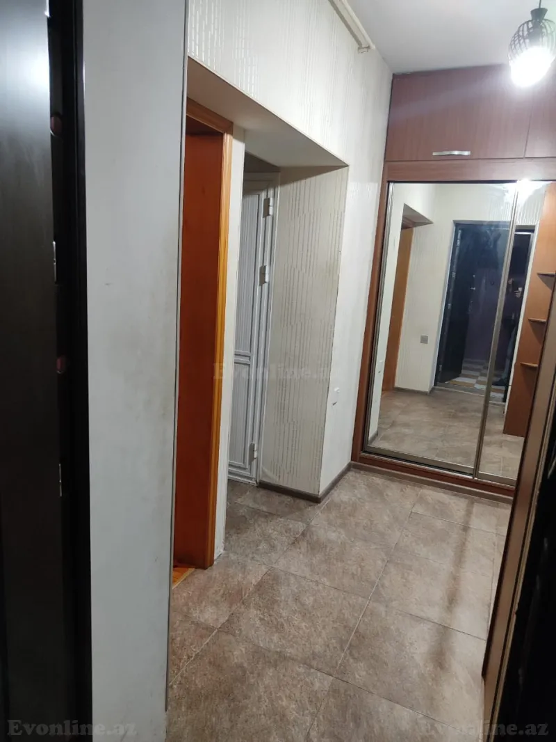 Kirayə verilir 2 otaqlı Mənzil Köhnə tikili 56 m² Xırdalan