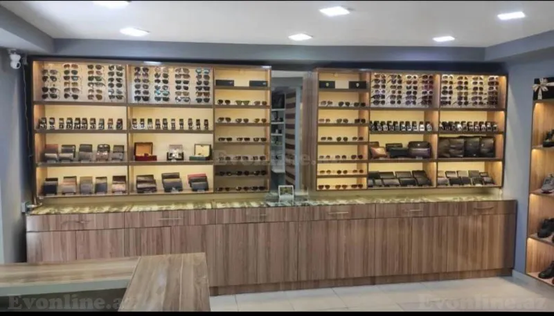 Satılır Obyekt 30 m² İnşaatçılar m.