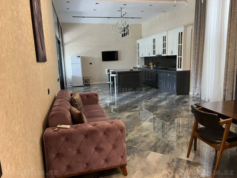 Satılır 6 otaqlı Həyət evi 350 m² Şüvəlan - şəkil 6