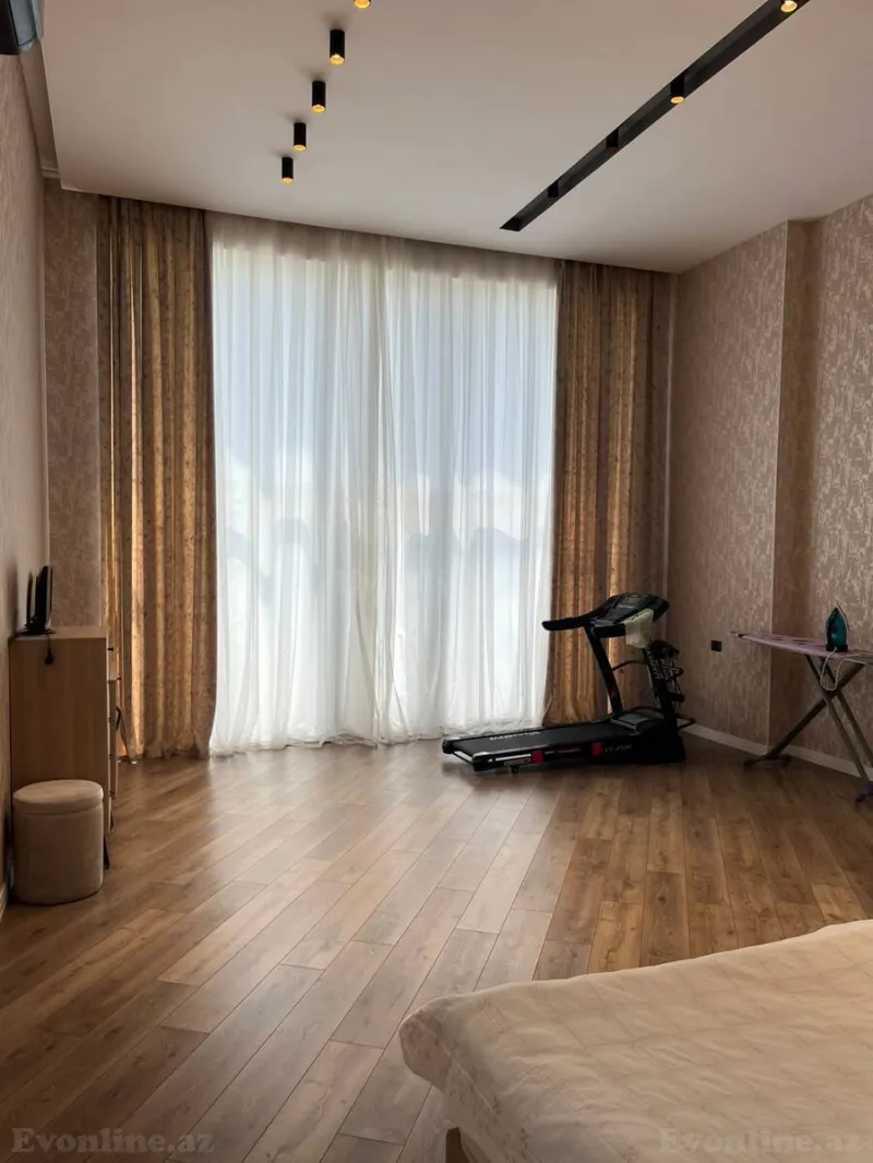 Satılır 6 otaqlı Həyət evi 350 m² Şüvəlan - şəkil 15