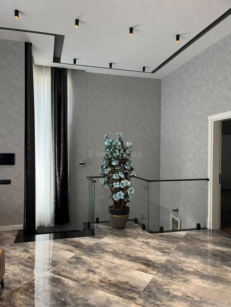 Satılır 6 otaqlı Həyət evi 350 m² Şüvəlan - şəkil 17