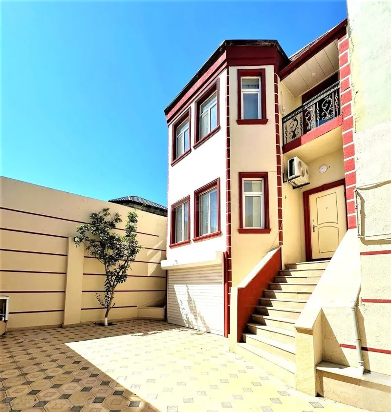 4 otaqlı Həyət evi 150 m² Badamdar Kirayə verilir
