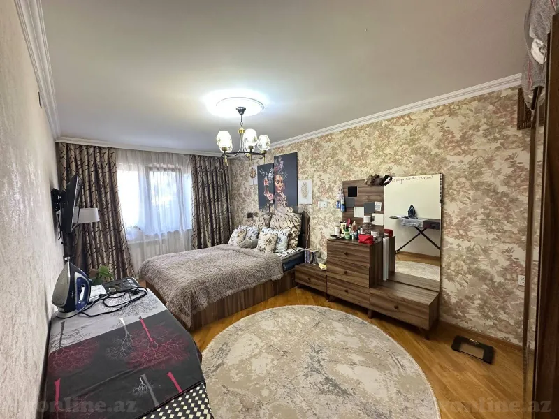 Satılır 4 otaqlı Mənzil Köhnə tikili 80 m² Neftçilər m. - şəkil 6