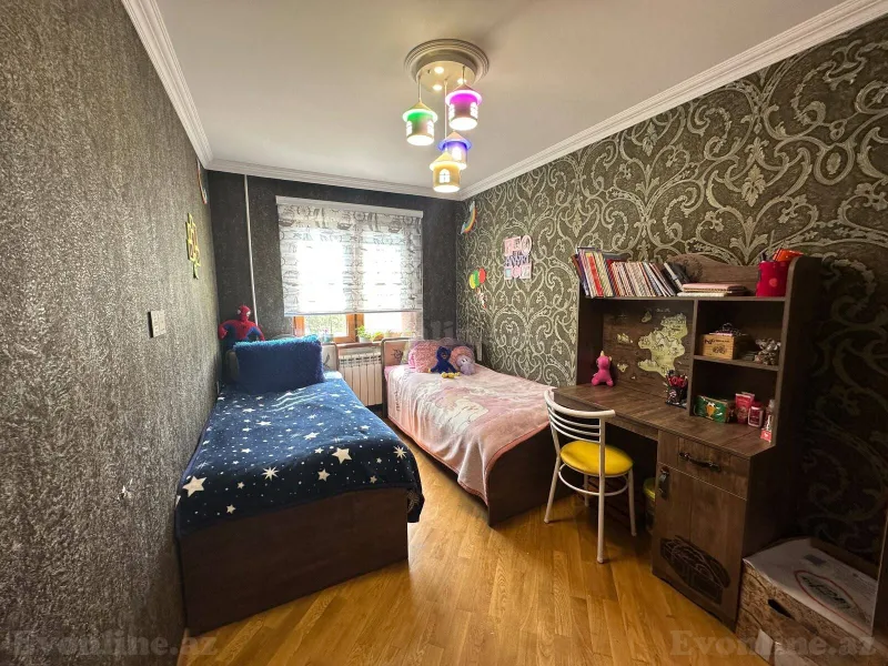Satılır 4 otaqlı Mənzil Köhnə tikili 80 m² Neftçilər m. - şəkil 8