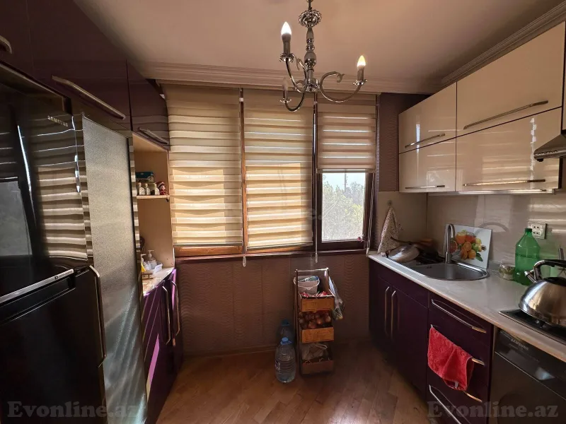 Satılır 4 otaqlı Mənzil Köhnə tikili 80 m² Neftçilər m. - şəkil 10