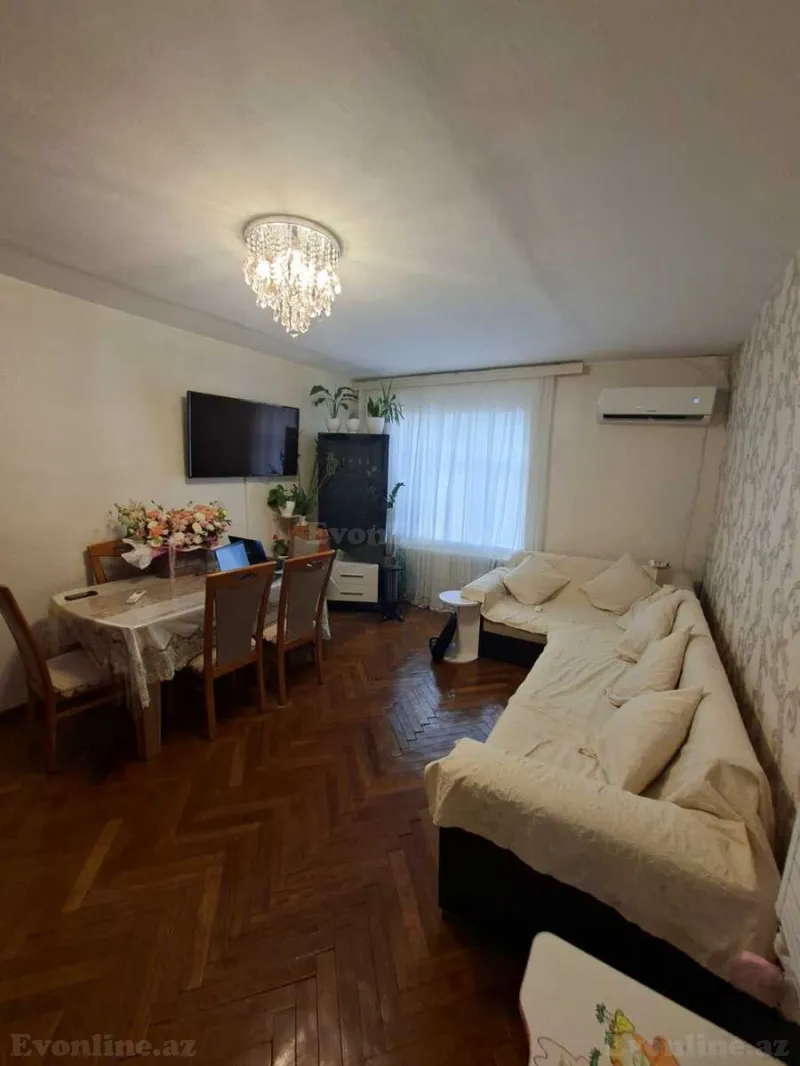 Satılır 2 otaqlı Mənzil Köhnə tikili 55 m² Neftçilər m. - şəkil 17