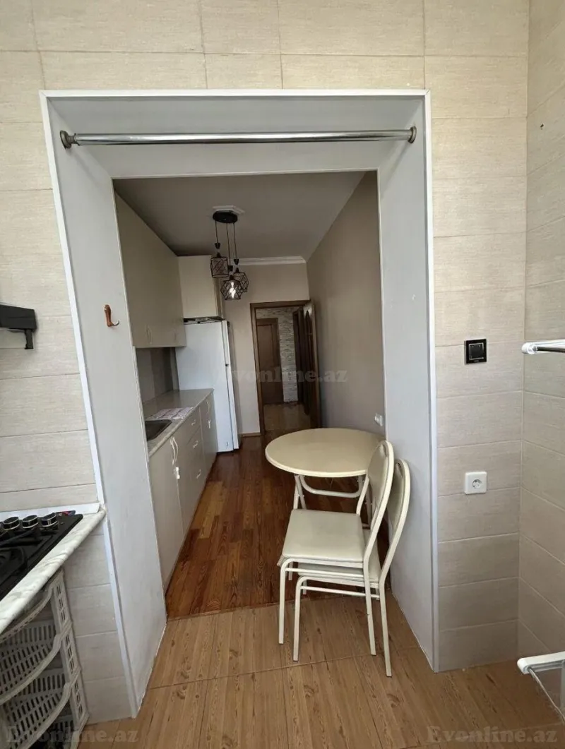 Satılır 2 otaqlı Mənzil Köhnə tikili 55 m² Əhmədli m. - şəkil 2