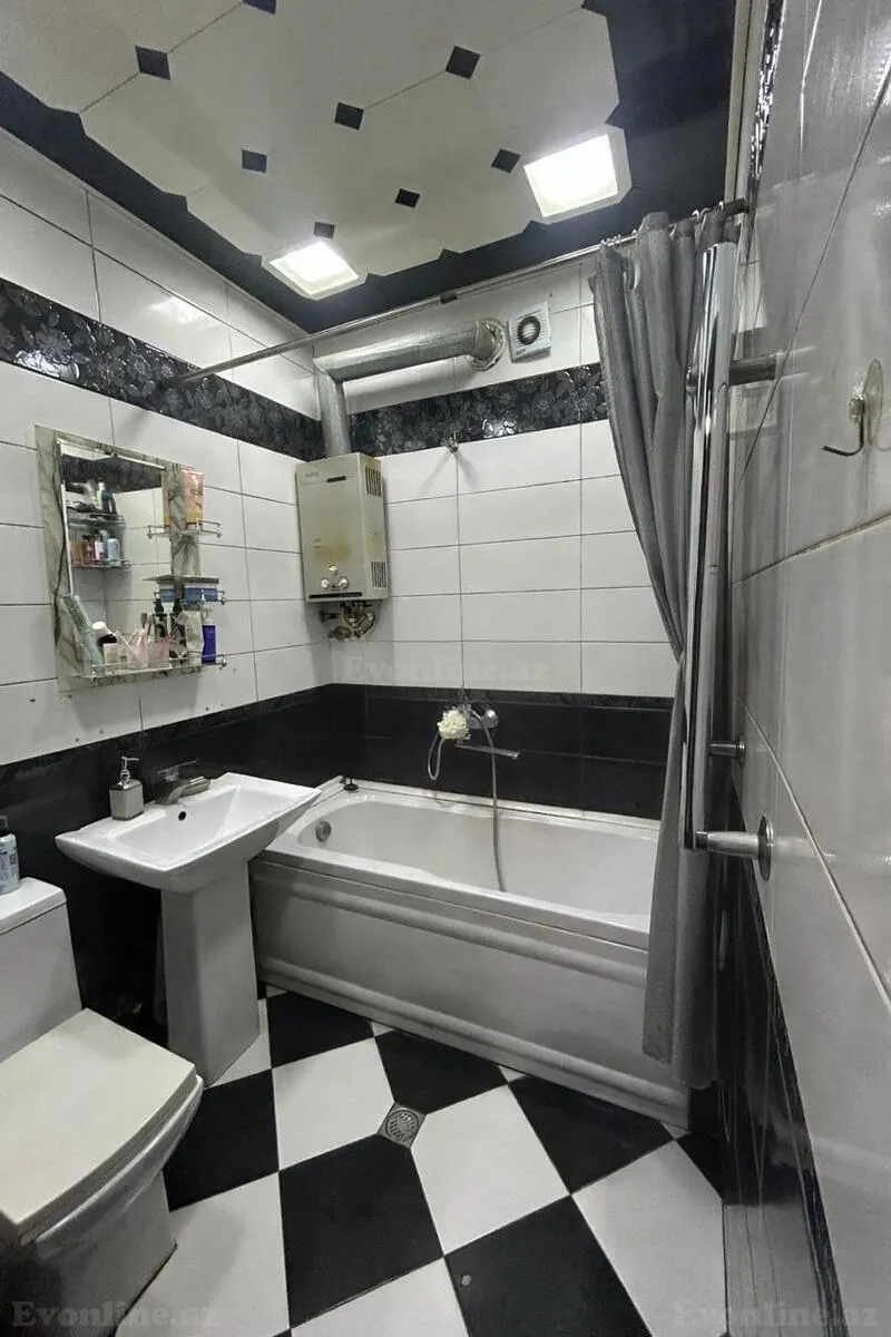 Satılır 2 otaqlı Mənzil Köhnə tikili 55 m² Əhmədli m. - şəkil 8