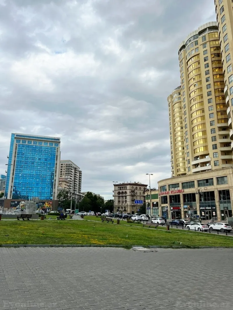 Satılır 3 otaqlı Mənzil Köhnə tikili 100 m² Nizami m. - şəkil 3
