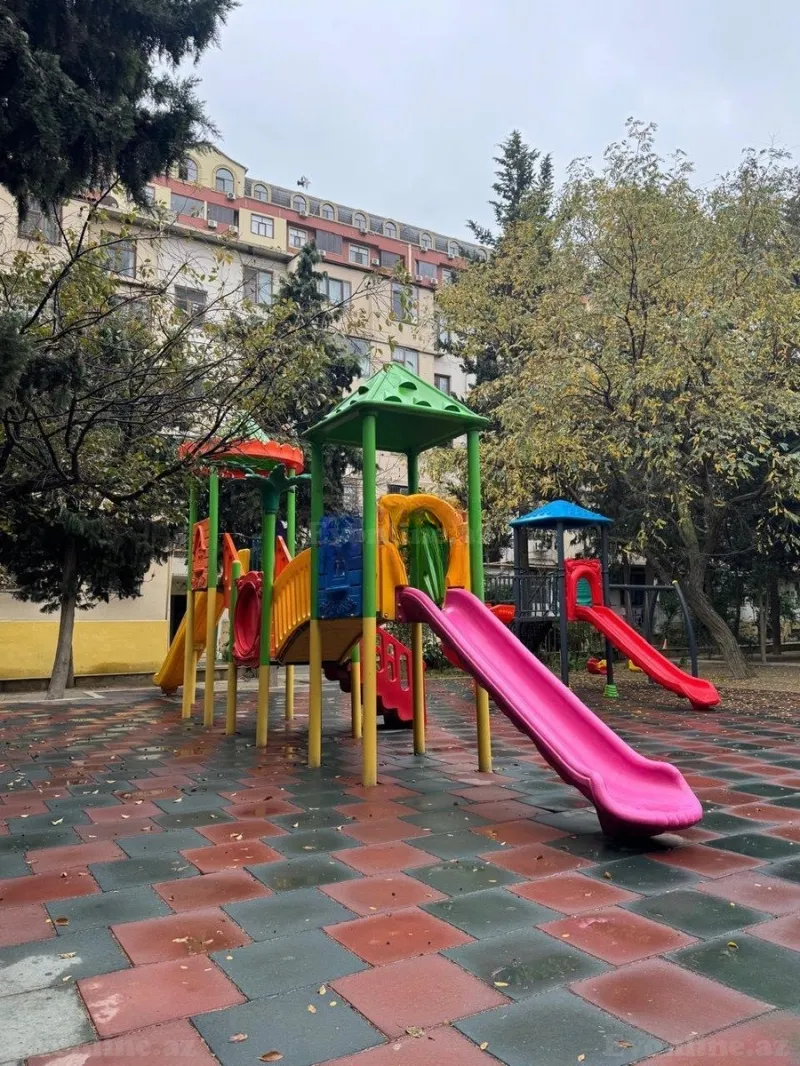 Kirayə verilir 2 otaqlı Mənzil Köhnə tikili 5 m² Memar Əcəmi m. - şəkil 17