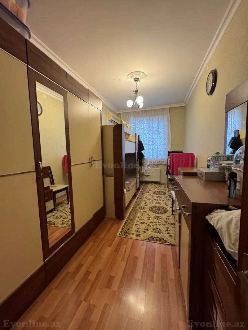 Kirayə verilir 2 otaqlı Mənzil Köhnə tikili 5 m² Memar Əcəmi m. - şəkil 19