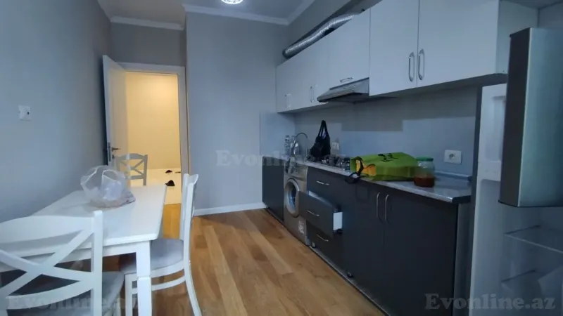 Kirayə verilir 3 otaqlı Mənzil Yeni tikili 80 m² Yasamal r. - şəkil 14