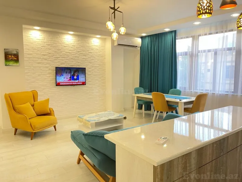 Kirayə verilir 4 otaqlı Mənzil Yeni tikili 120 m² Neftçilər pr. - şəkil 6