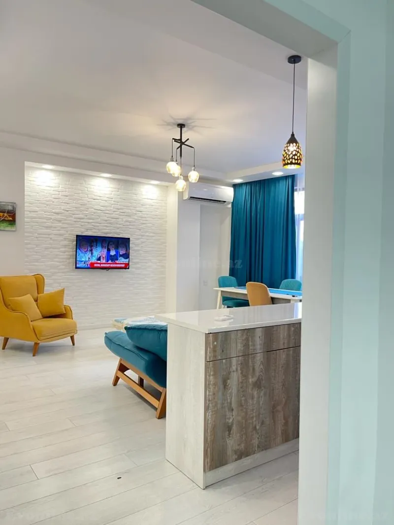 Kirayə verilir 4 otaqlı Mənzil Yeni tikili 120 m² Neftçilər pr. - şəkil 16