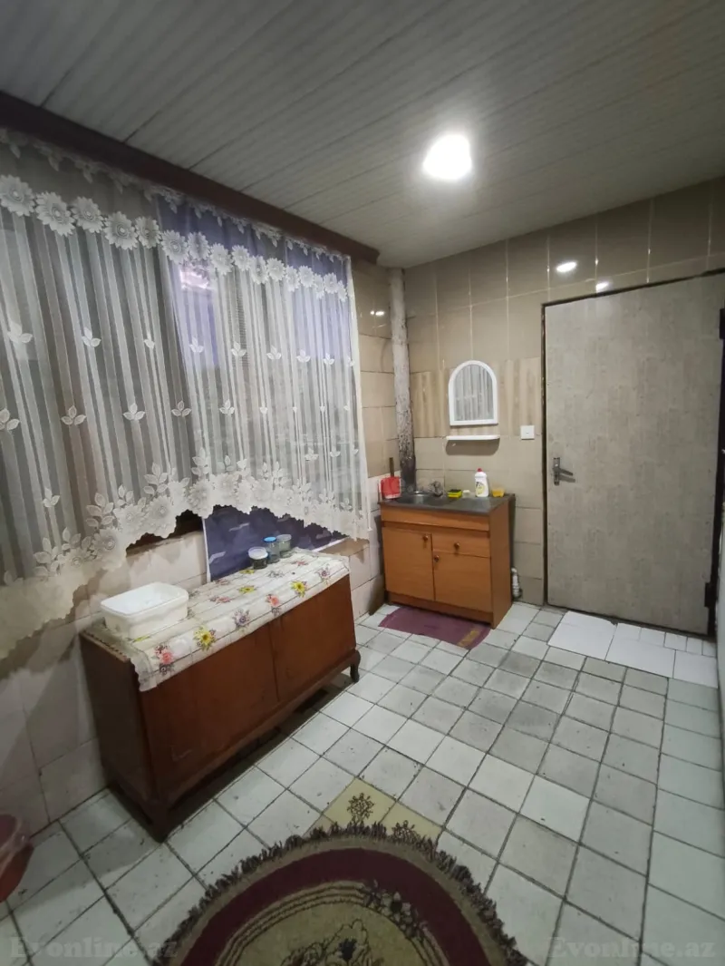 Kirayə verilir 1 otaqlı Həyət evi 25 m² M.Ə.Rəsulzadə - şəkil 4